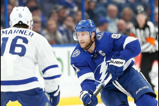 Leafs, Lightning ride stars' milestones into divisional clash