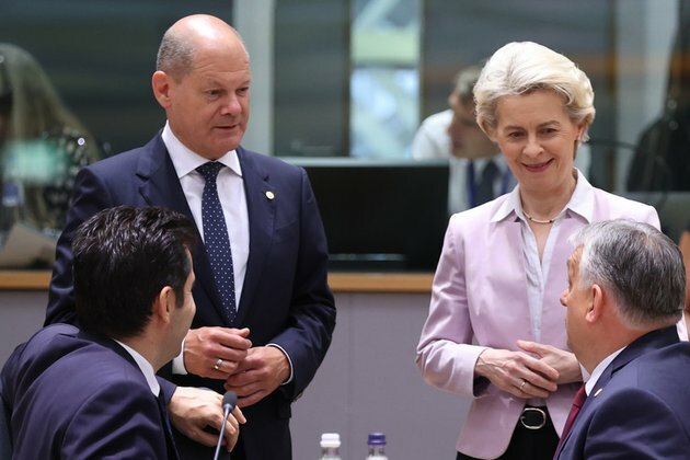 EU nation may take anti-Russia sanctions hostage FT