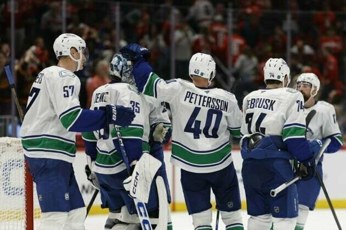 Canucks out to continue perfect road trip vs. trending Penguins