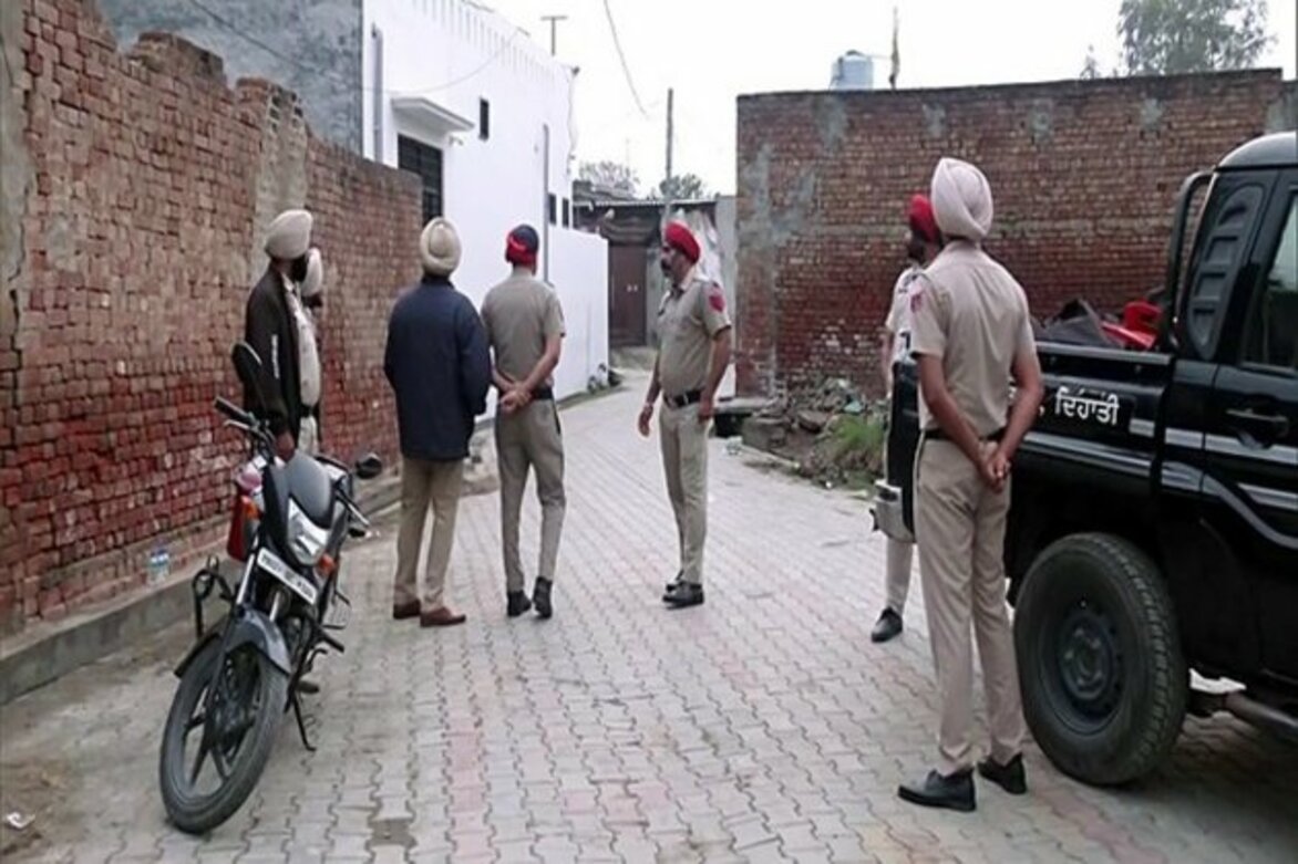 Crackdown against Amritpal day 3: Locals feel situation peaceful but retailers complain of loss to business in Punjab