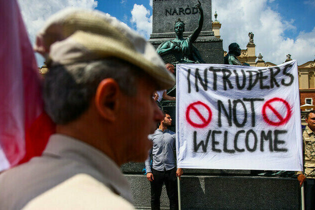 Anti-Ukrainian sentiment rising in Poland  Le Monde