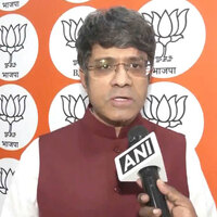 Congress exposed DMK's 'disastrous failure model,' Rahul Gandhi must answer: CR Kesavan