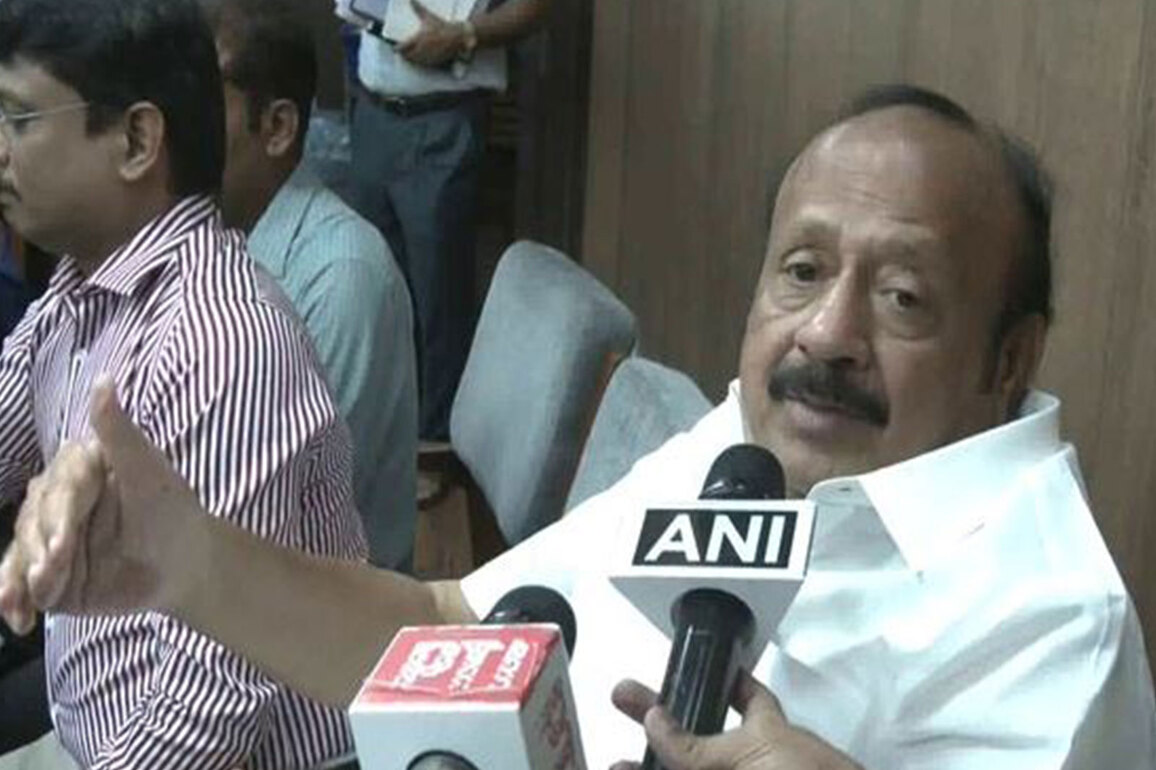 16,000 hectares of farmland inundated in Tamil Nadu due to Northeast Monsoon: TN Minister Panneerselvam
