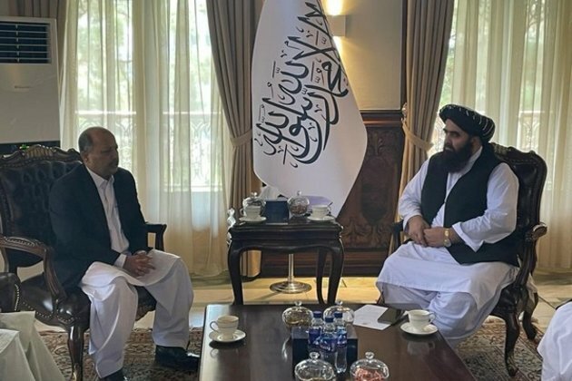Pak envoy meets Taliban foreign minister