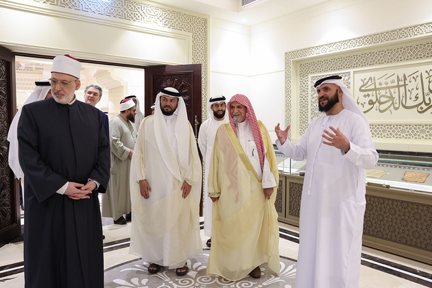 Saudi Royal Adviser visits Sharjah Quran Academy