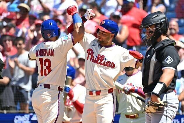 Phillies flex on offense, beat White Sox for 9th win in 12 games