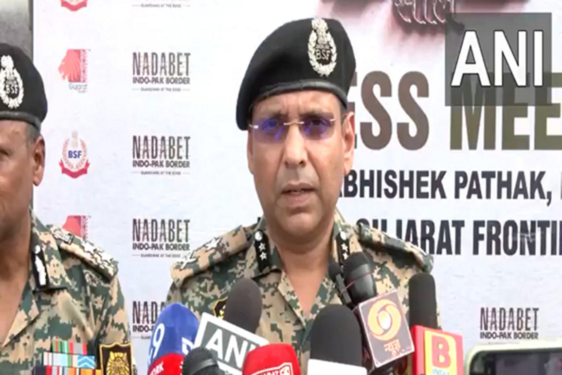 Gujarat: BSF celebrates 79th Independence Day at India-Pak border in Banaskantha