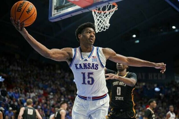 No. 19 Kansas eager to extend gaudy win streak in opener vs. Green Bay