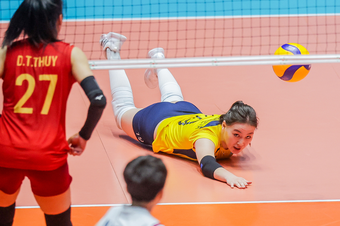 (SP)PHILIPPINES-ILOCOS SUR PROVINCE-VOLLEYBALL-AVC WOMEN'S CUP-VIE VS KAZ