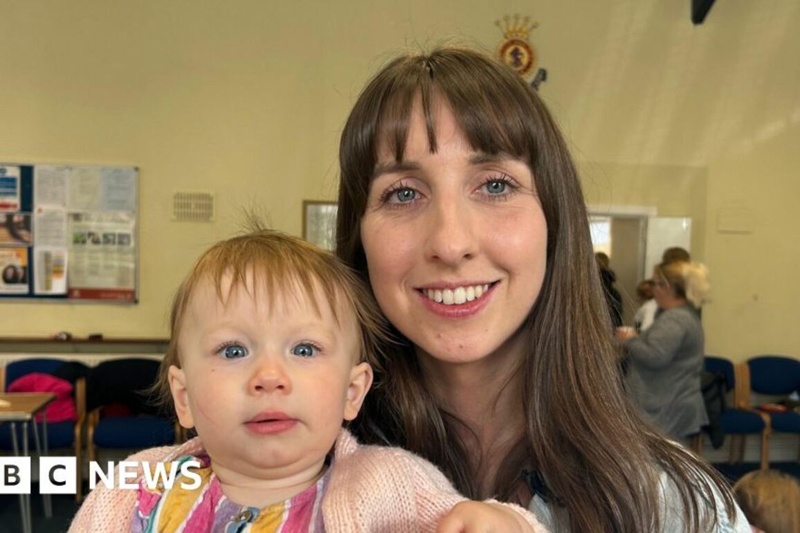 Childcare costs- Parents in Wales 'punished' with highest bills