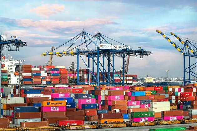 World trade reaches all-time high, but 2022 outlook uncertain: UNCTAD