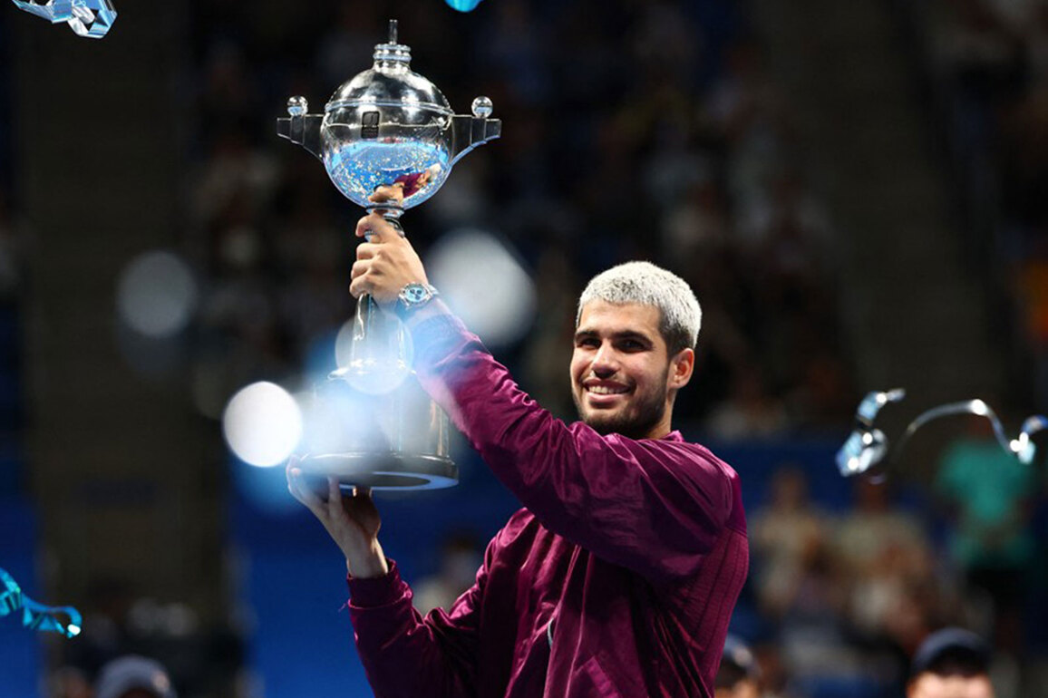 Carlos Alcaraz continues dream season with 8th title, captures Japan Open