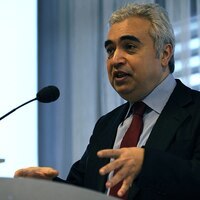 IEA says oil inventories are falling fast amid Iran war
