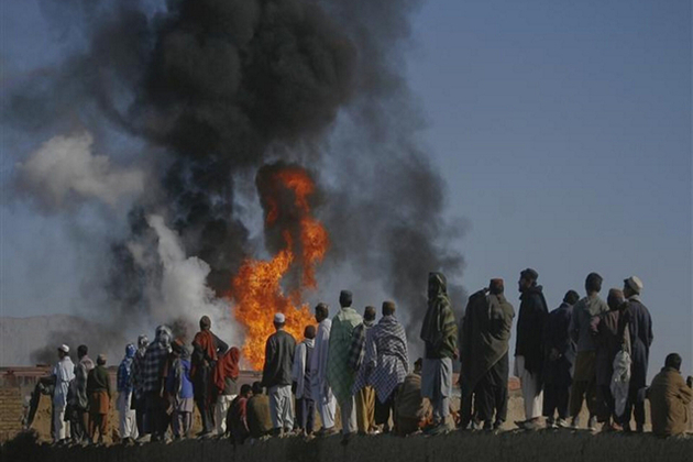Afghanistan: Massive fire breaks out in West Kabul market, sparks public alarm