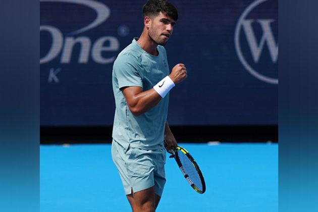 Cincinnati Masters: Alcaraz starts campaign with hard-fought win