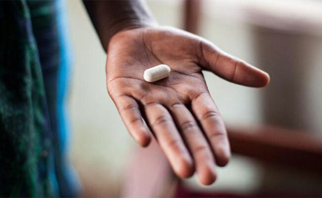 90 of all people with diagnosed  infection will receive sustained antiretroviral therapy by 2020