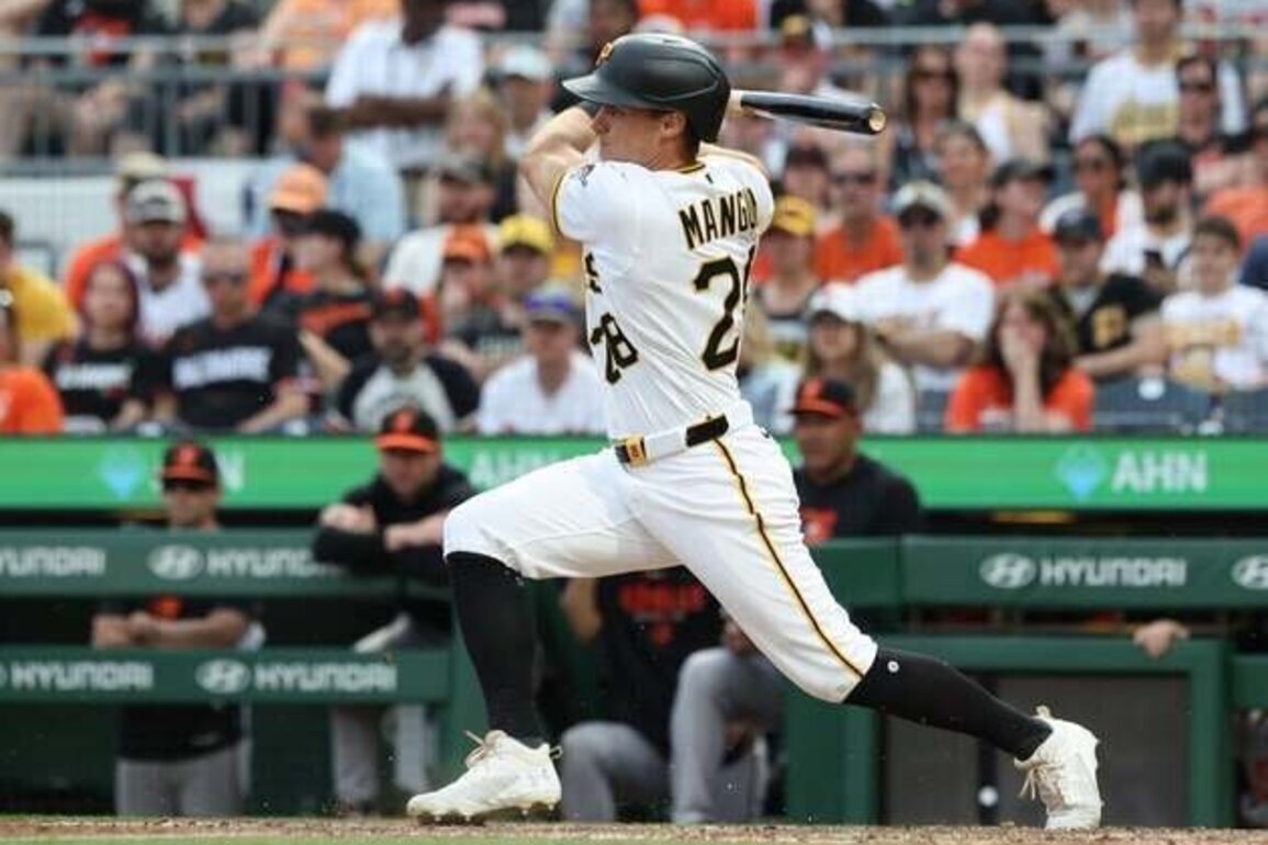 Pinch runner Nick Yorke's walk-off double lifts Pirates over Orioles