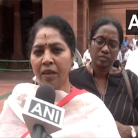"No safety for women in this country", says Congress MP R. Sudha after her gold chain was snatched in Delhi