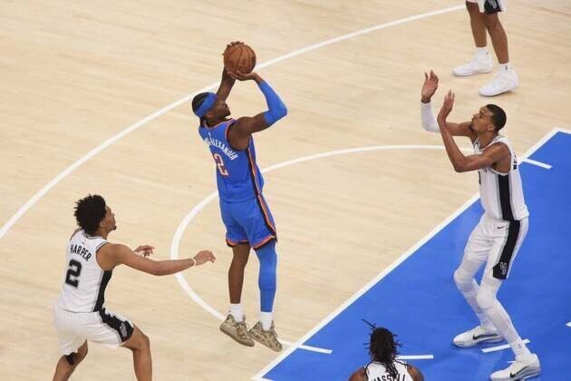 Shai Gilgeous-Alexander, Thunder get past Spurs, level series 1-1