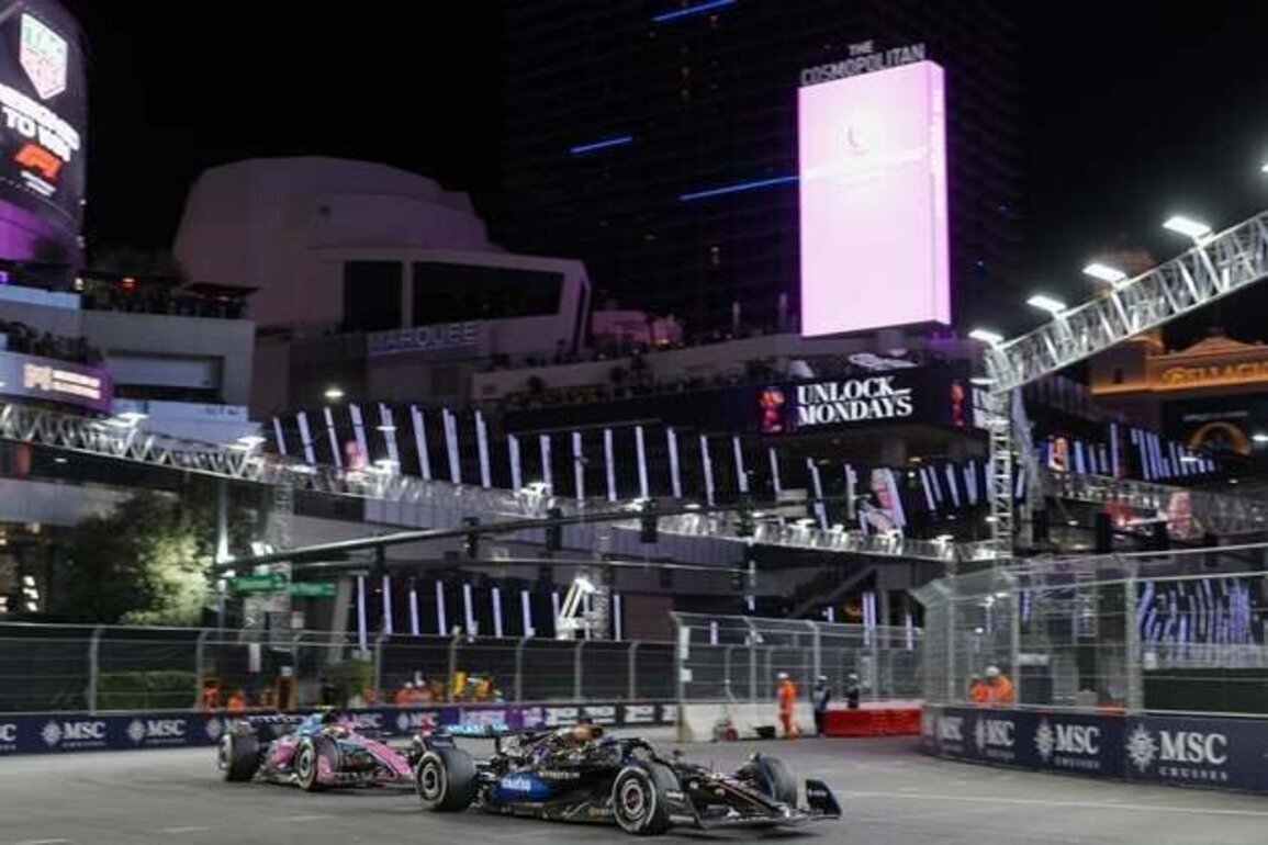 Las Vegas signs 10-year extension for Formula 1 race