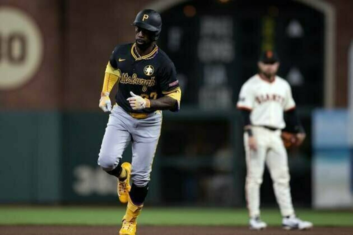 Pirates trio looks to continue uptick against former team in San Francisco