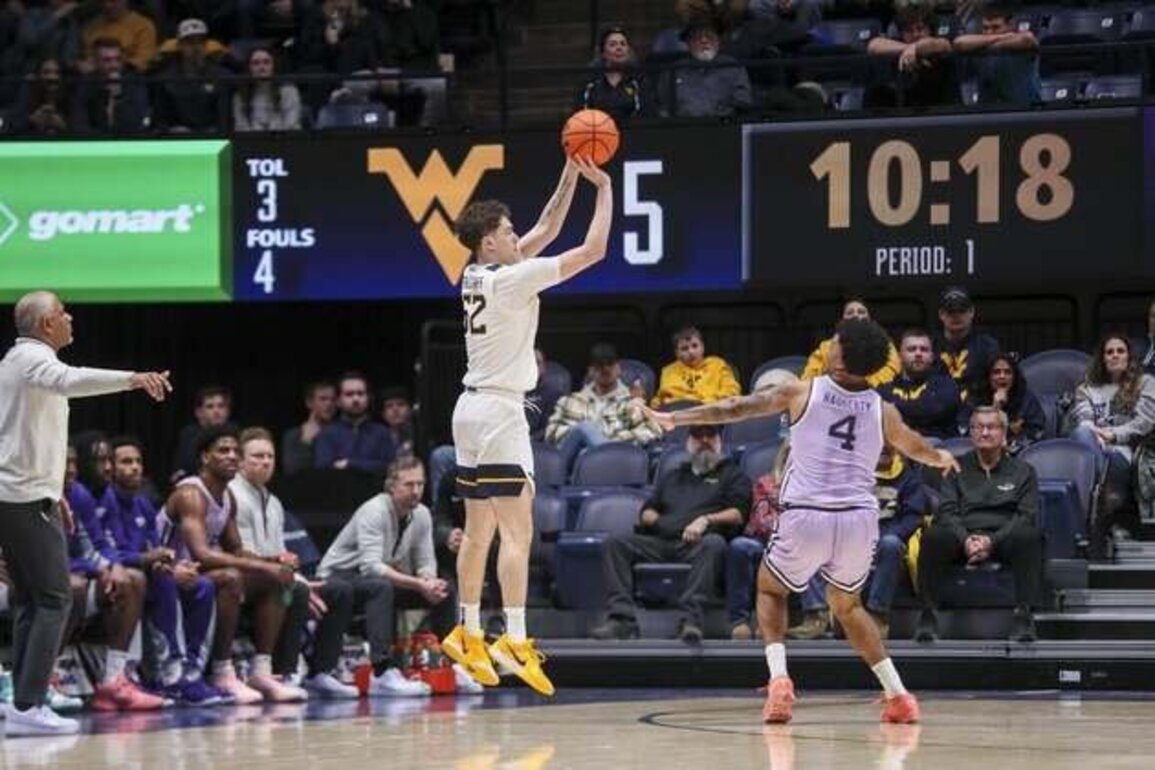 Treysen Eaglestaff, West Virginia hold off Kansas State