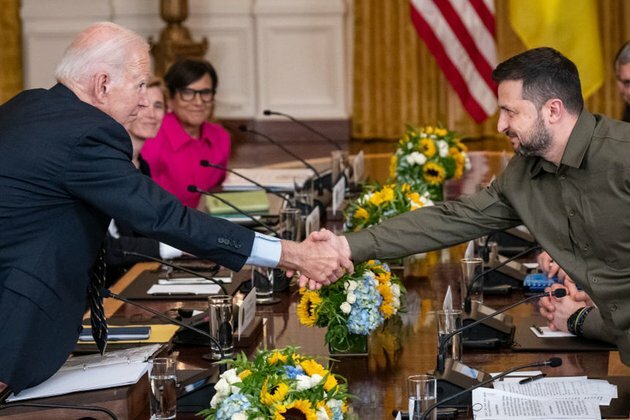 Biden plots stopgap funding for Ukraine aid media