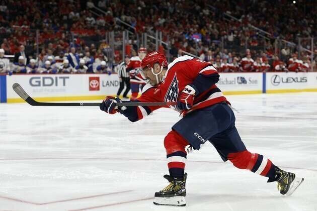 Capitals face Maple Leafs clinging to fading playoff hopes