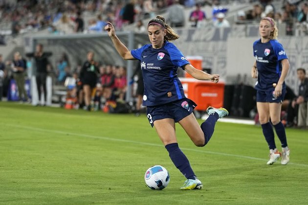 Alex Morgan (knee) out for two USWNT matches