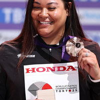 (SP)JAPAN-TOKYO-ATHLETICS-WORLD ATHLETICS CHAMPIONSHIPS-WOMEN'S SHOT PUT-AWARDING CEREMONY