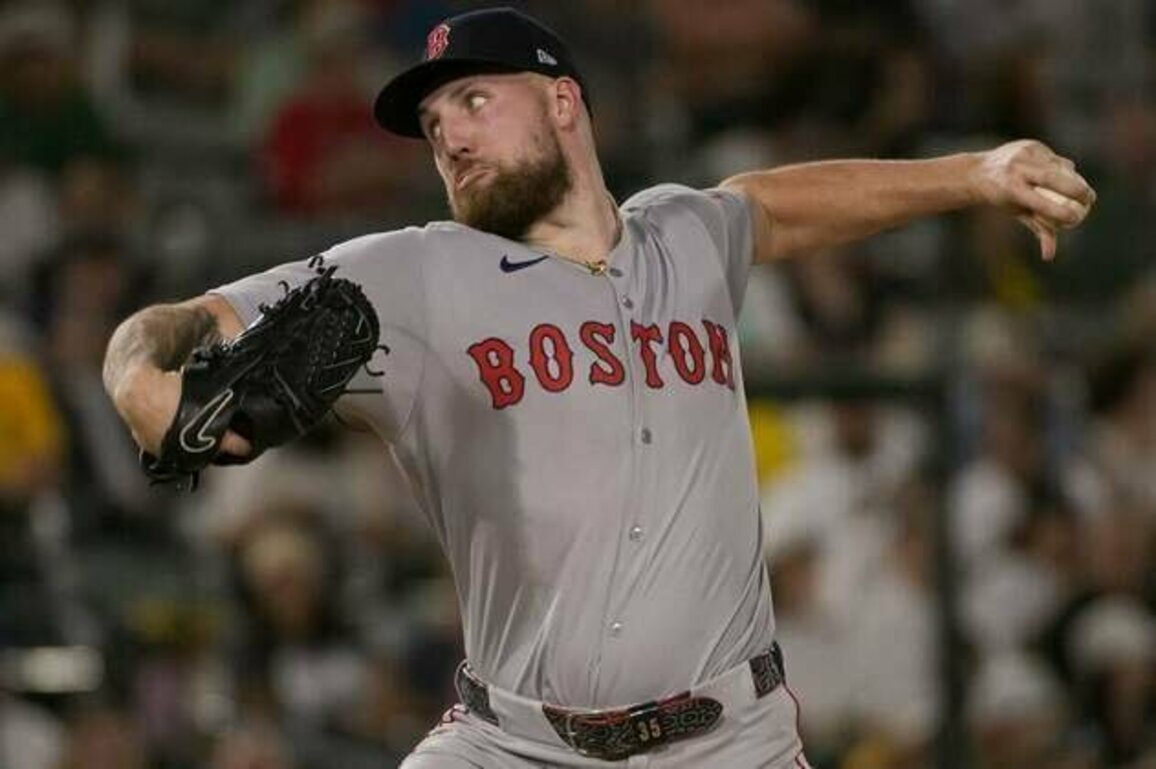 Garrett Crochet, Red Sox out to avert sweep by Yankees