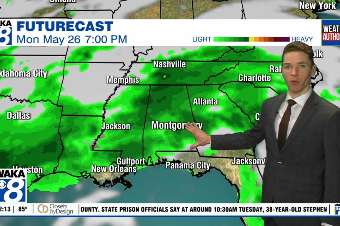 Dry with sunshine through Friday, weekend shower-storm chances - WAKA 8