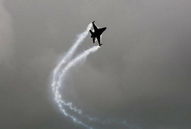 20 Chinese warplanes enter Taiwan's air defence identification zone in 24 hours