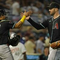 D-backs aim to push 'a chip and a chair' in finale vs. Twins
