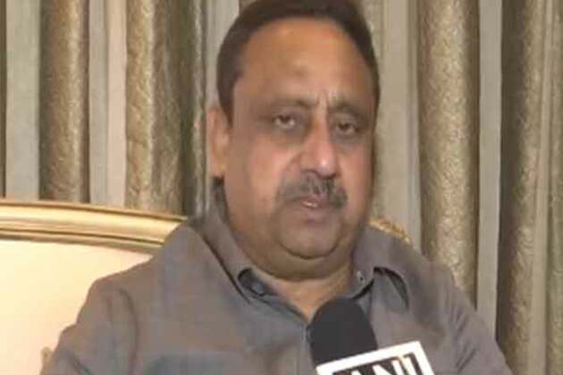 "AAP govt had zero interest in health of Delhi's people": BJP MP Praveen Khandelwal