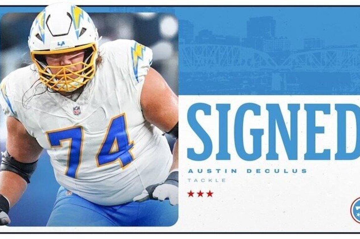 Titans Sign Tackle Austin Deculus