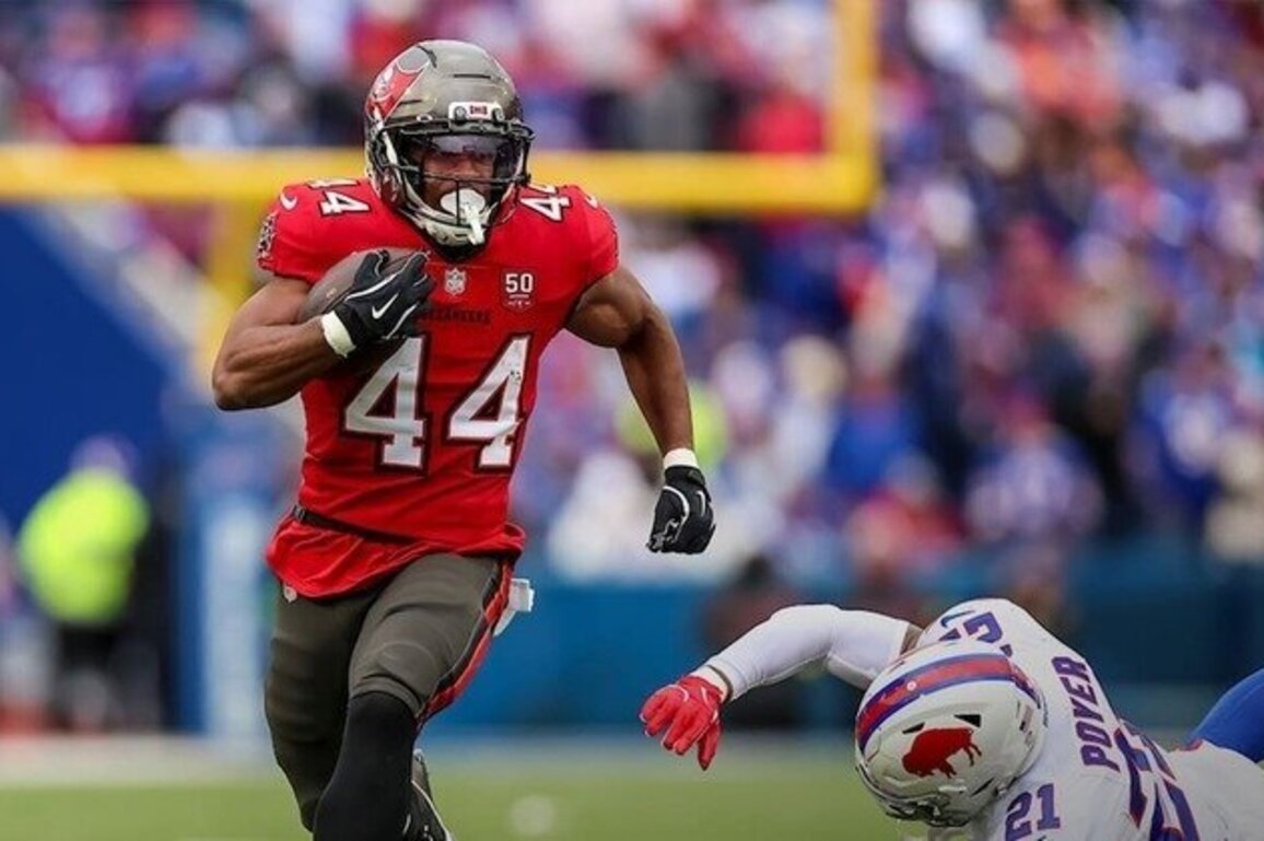 Sean Tucker Fuels Ground Attack Against Bills