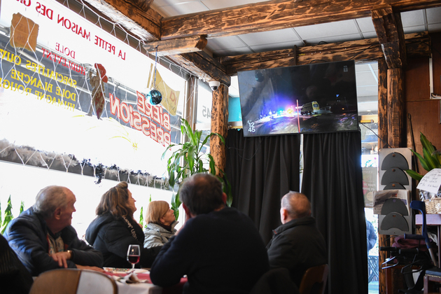 FOCUS | Dozens dead, 100 injured after explosion in Swiss ski resort Crans-Montana -- police