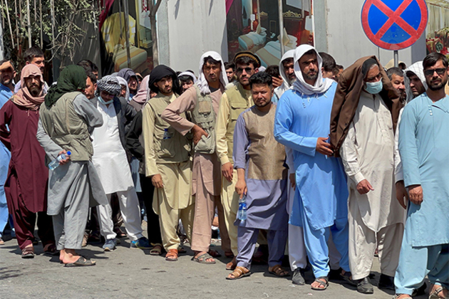 Afghan refugees in Pakistan urge US to resume refugee resettlement programme amid delays