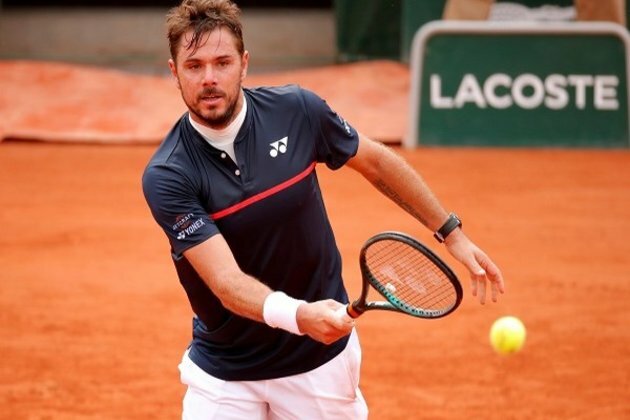 French Open: Stan Wawrinka cruises to third round