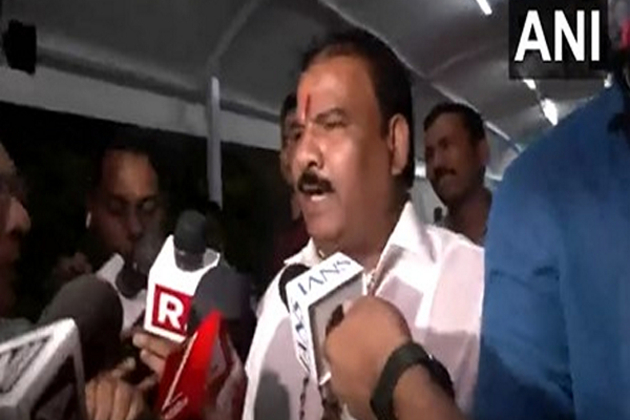 "I will not apologise, have no regrets": Shiv Sena MLA Sanjay Gaikwad after assaulting canteen staff