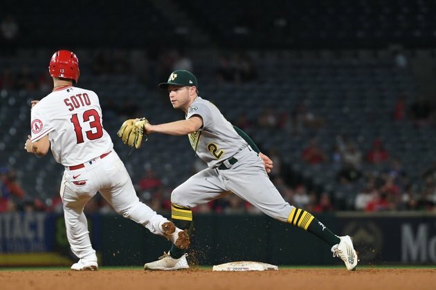 Angels rally late, edge A's