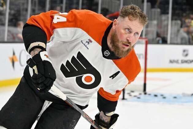 Canes acquire F Nicolas Deslauriers from Flyers