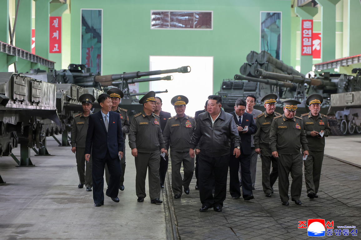 DPRK-KIM JONG UN-MUNITIONS ENTERPRISE-VISIT