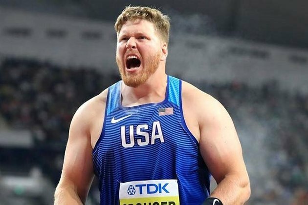 American Ryan Crouser breaks 32-year-old indoor shot put record