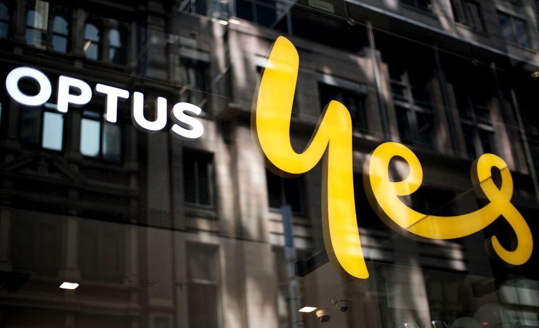 Optus customers have been cut off from emergency services again.