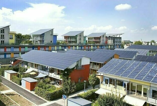 Global Rooftop Solar Generation Could Help Hold Warming Below 1.5C