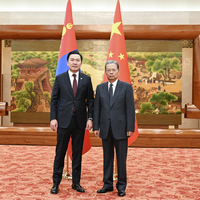 CHINA-BEIJING-ZHAO LEJI-MONGOLIAN PEOPLE'S PARTY DELEGATION-MEETING (CN)