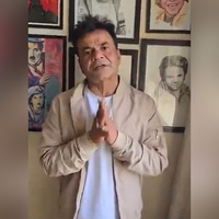 "Please don't criticise...I love him.": Rajpal Yadav on Saurabh Dwivedi's perceived dig at him at awards ceremony