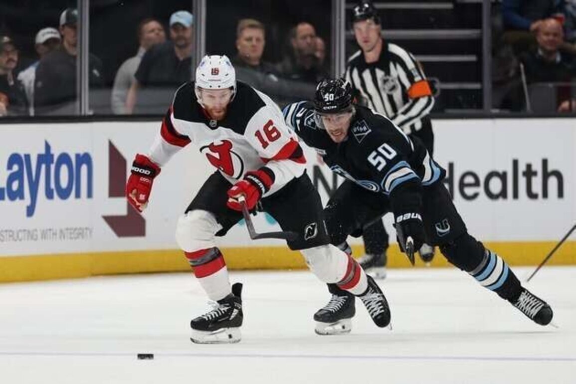 Stefan Noesen nets go-ahead goal as Devils edge Mammoth